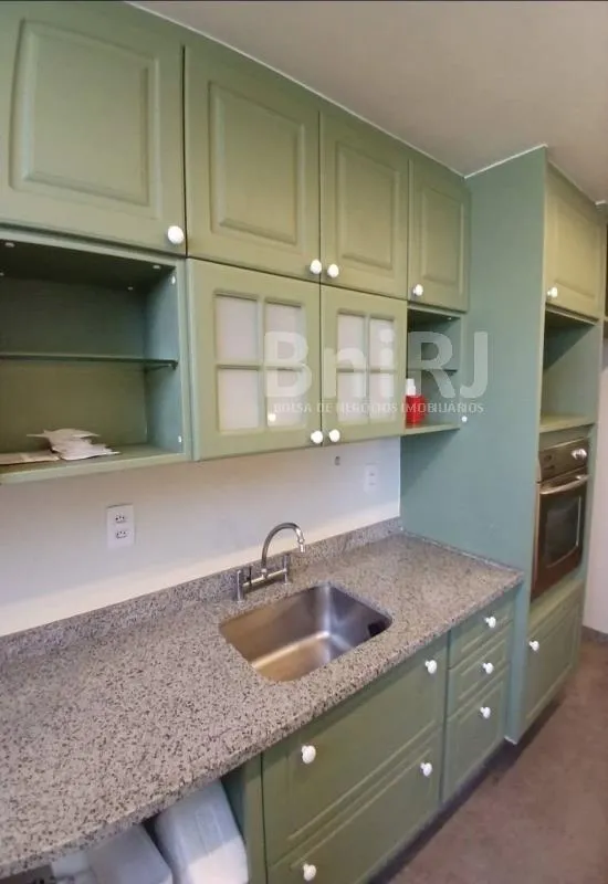 Apartamento de 2 dormitorios con balcón acristalado — photo 39