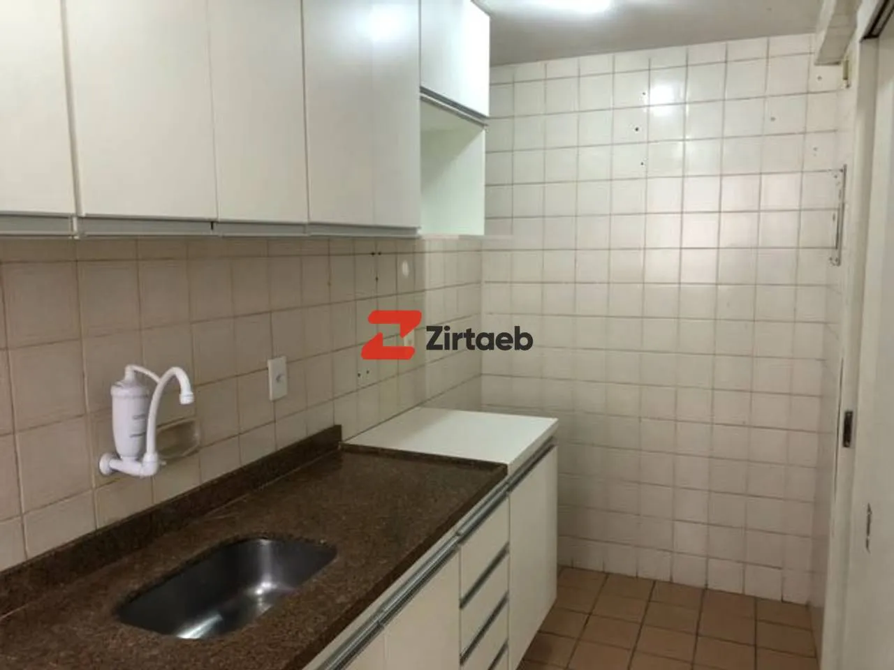 Квартира с 2 спальнями, балконом и видом на город — photo 30