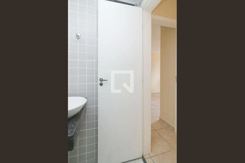 2-bedroom apartment in a building with a pool — photo 2