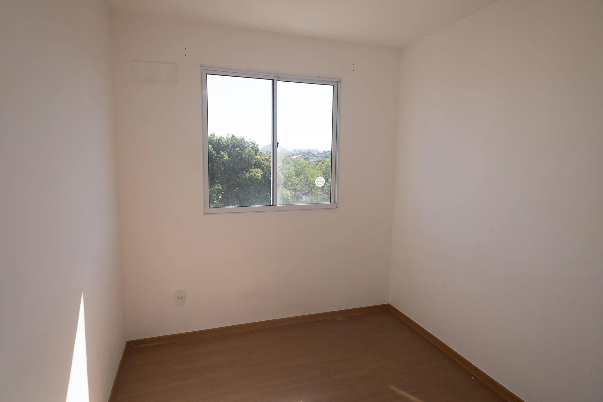 2-bedroom apartment with 1 bath and parking; pets ok — photo 11