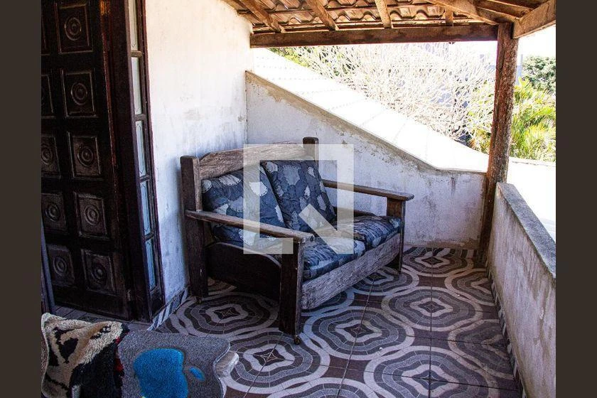 Furnished house with a gas stove and 4 bedrooms — photo 40