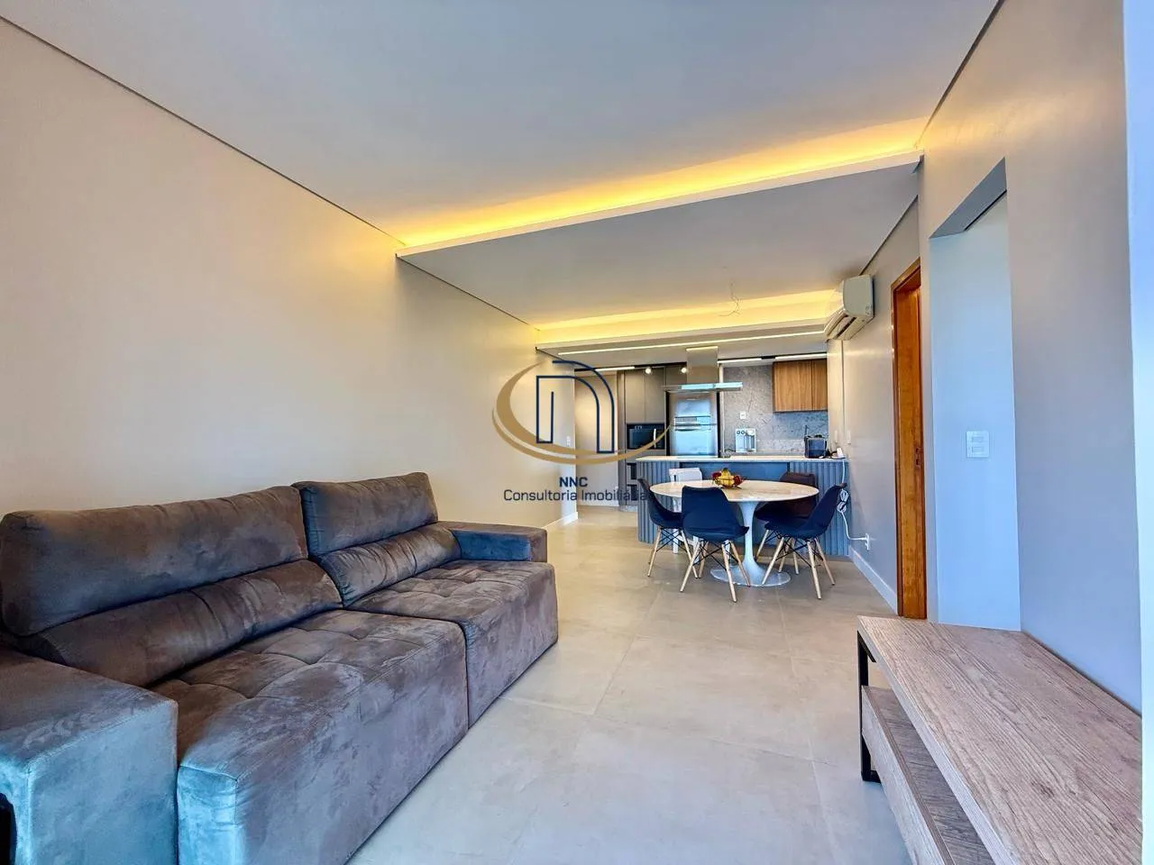 Furnished apartment with 3 bedrooms and 3 bathrooms — photo 6