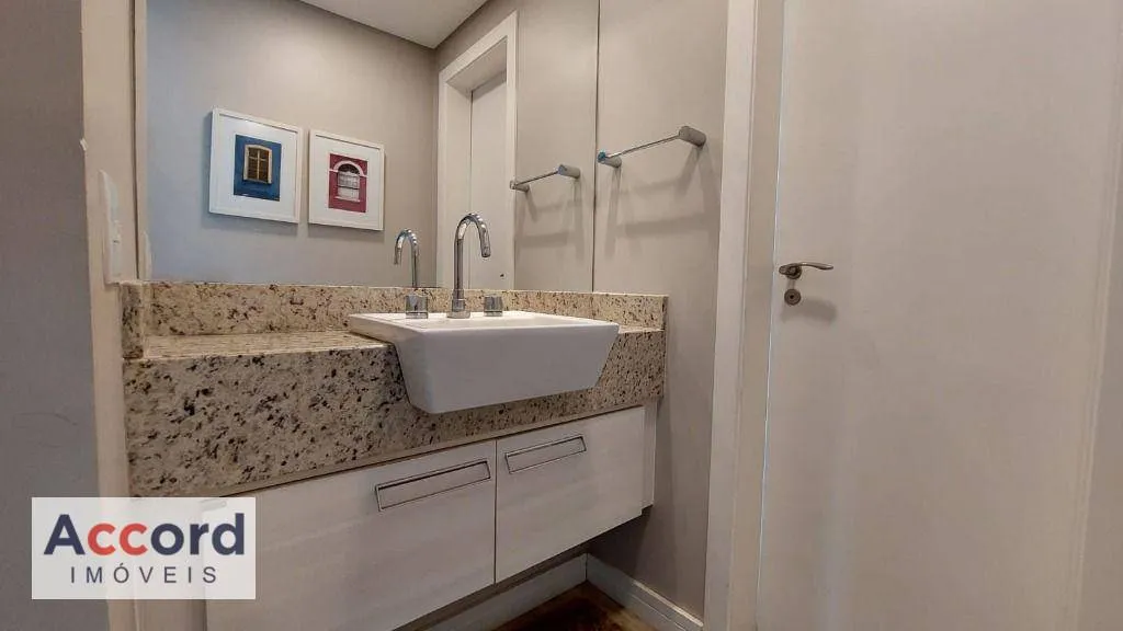 Furnished 3-bedroom apartment with 115 m² — photo 19