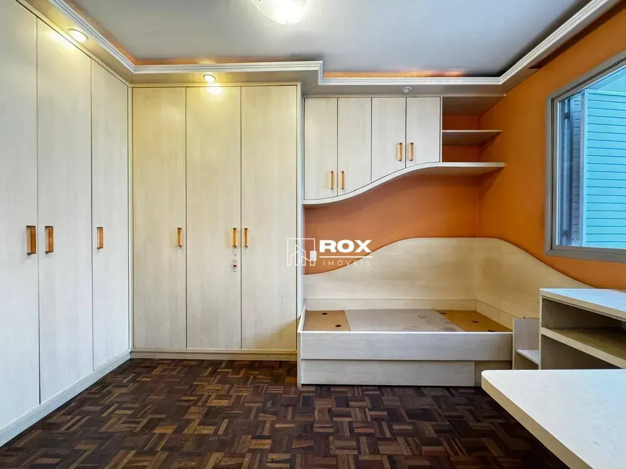 250 m² apartment with 3 bedrooms and a gas stove — photo 26