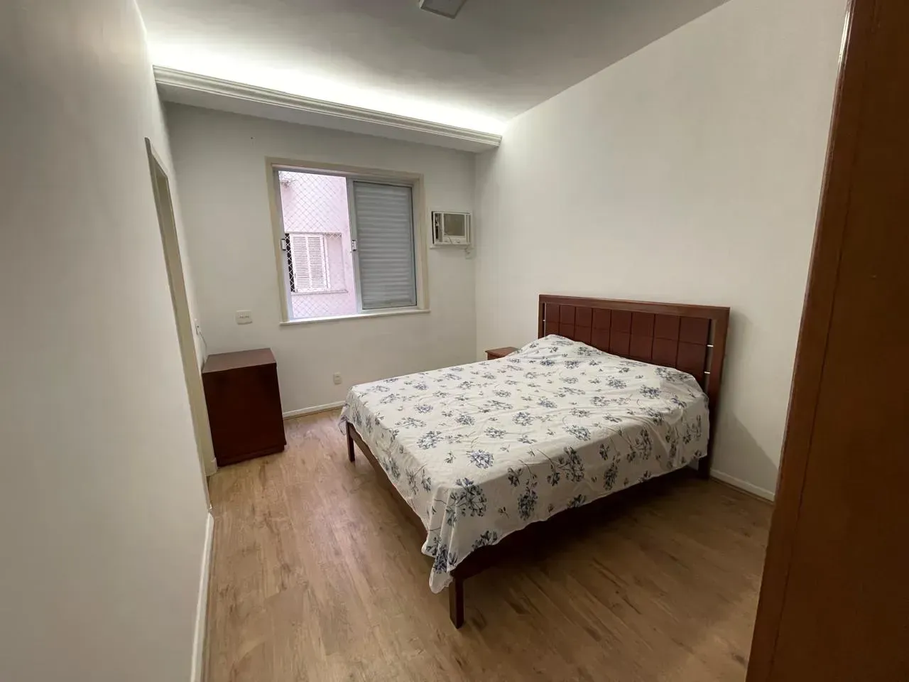 Furnished 3-bedroom apartment with a parking space — photo 10