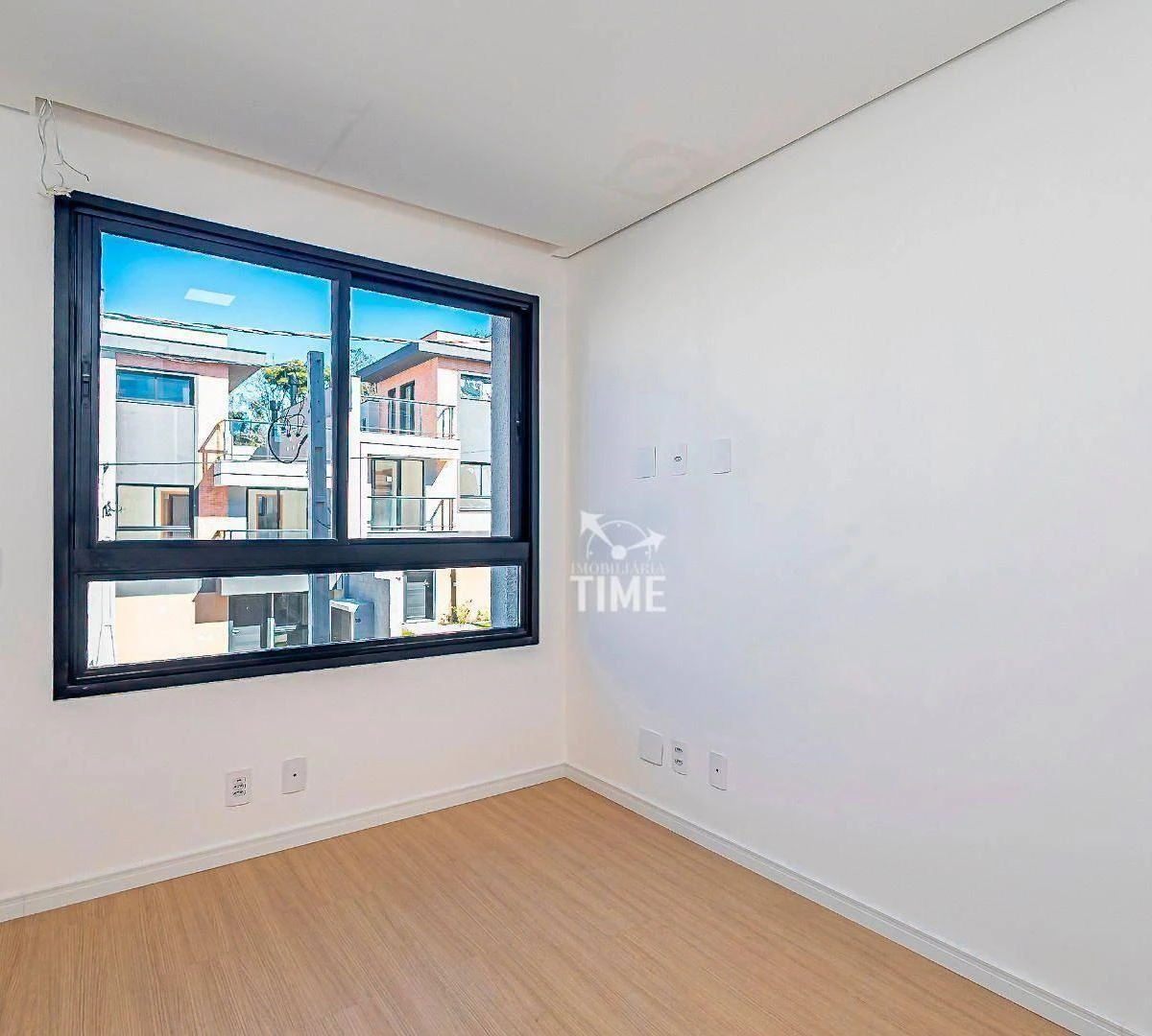 130 m² townhouse with 3 bedrooms, 1 en-suite, 2 parking — photo 18