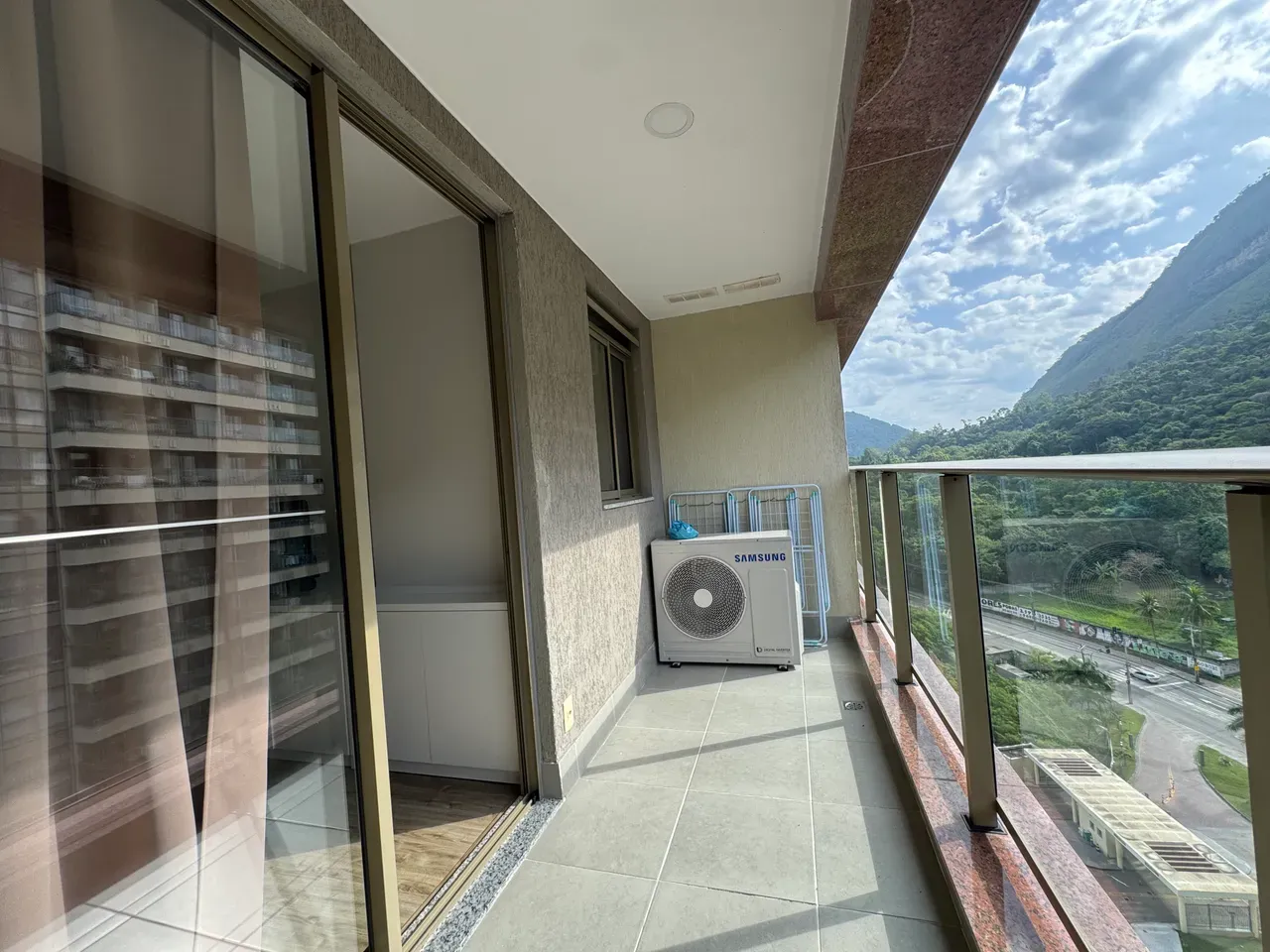 Apartamento no 13º andar com espaço de home office