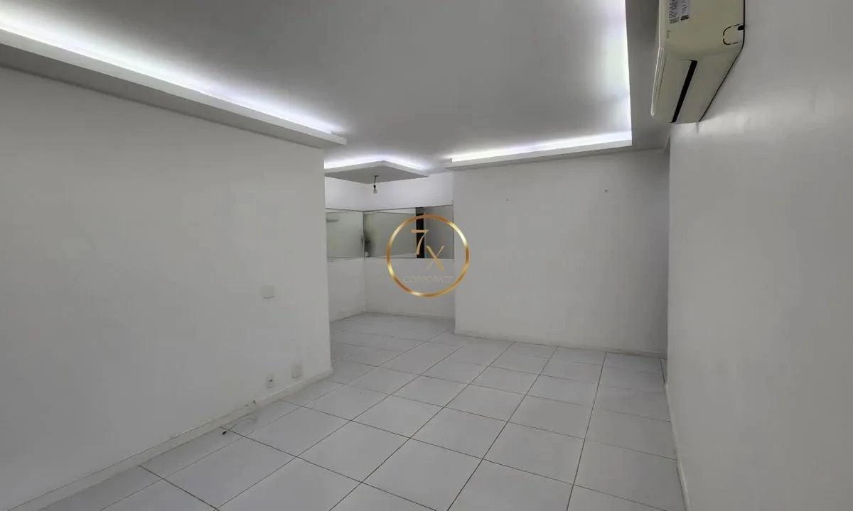 Unfurnished apartment with 4 bedrooms and closed kitchen — photo 8