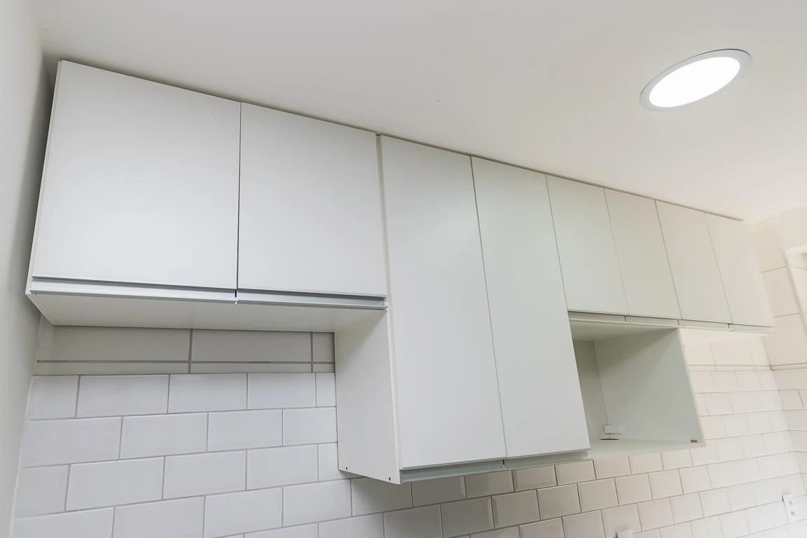 2-bedroom apartment in a building with a gym — photo 47