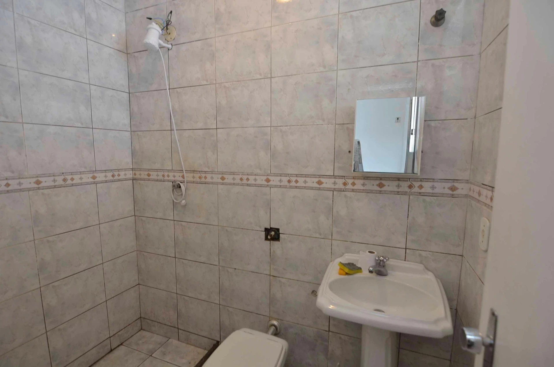 Casa de 3 dormitorios, 1 con baño propio, 120 m² — photo 42