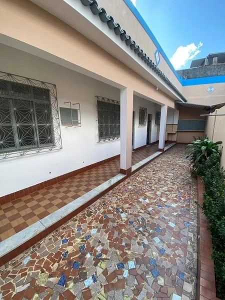 Casa sin amueblar con 1 dormitorio, 1 baño y cocina separada — photo 7