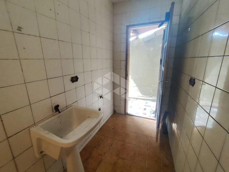 One-bedroom, 40 m² apartment in Florianópolis — photo 18