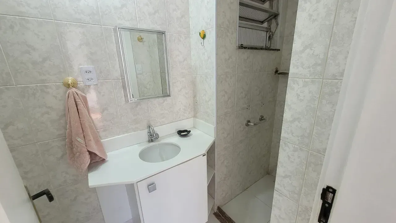 Apartment with 3 bedrooms and a closed gas kitchen — photo 15