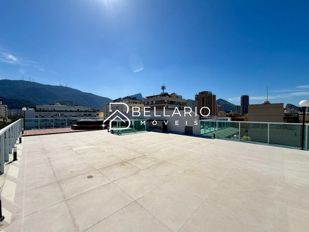 Unfurnished apartment with 3 bedrooms and 4 bathrooms — photo 4