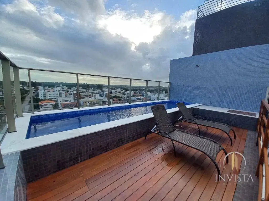 Apartamento de 3 dormitorios con lavadora y balcón