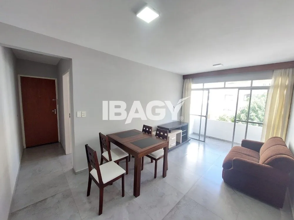 Apartamento amueblado con 2 dormitorios y cocina a gas — photo 3