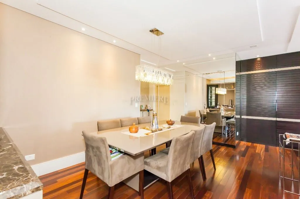 Furnished 158 m² apartment with 3 bedrooms and 5 bathrooms — photo 5