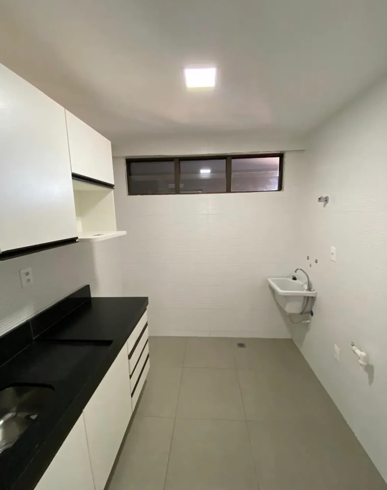 Будинок: 2 спальні, 1 з власною ванною кімнатою, 72 м² — photo 5