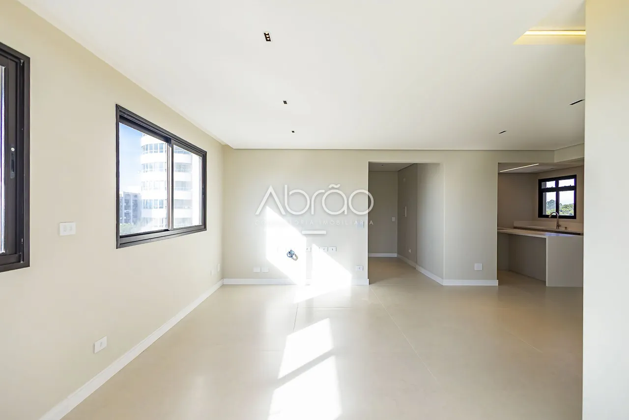3-bedroom apartment with 1 en-suite bathroom — photo 5