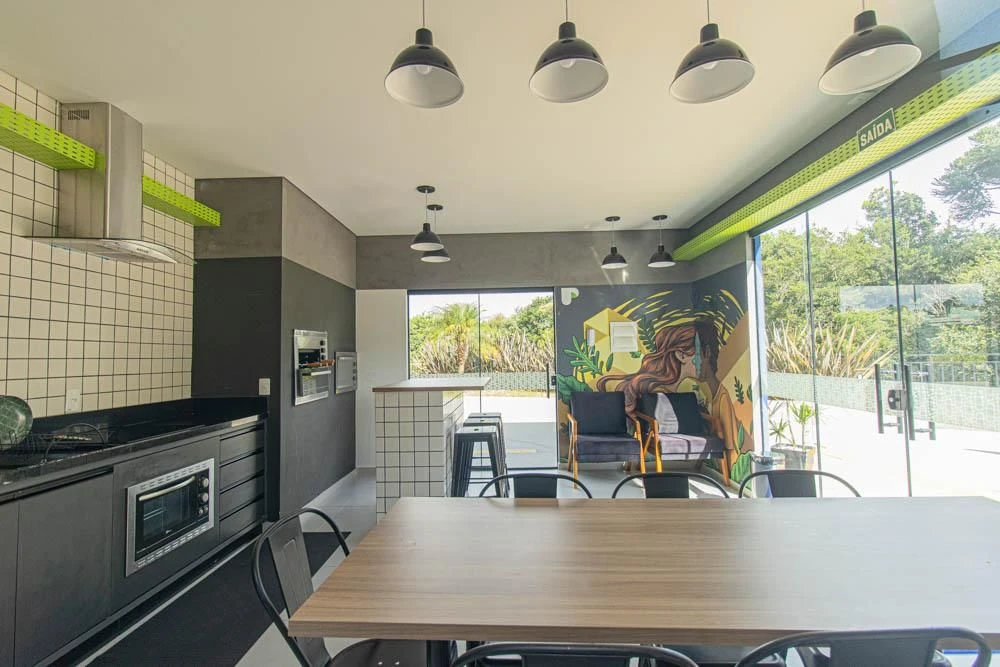 2-bedroom apartment in a building with a gym — photo 35