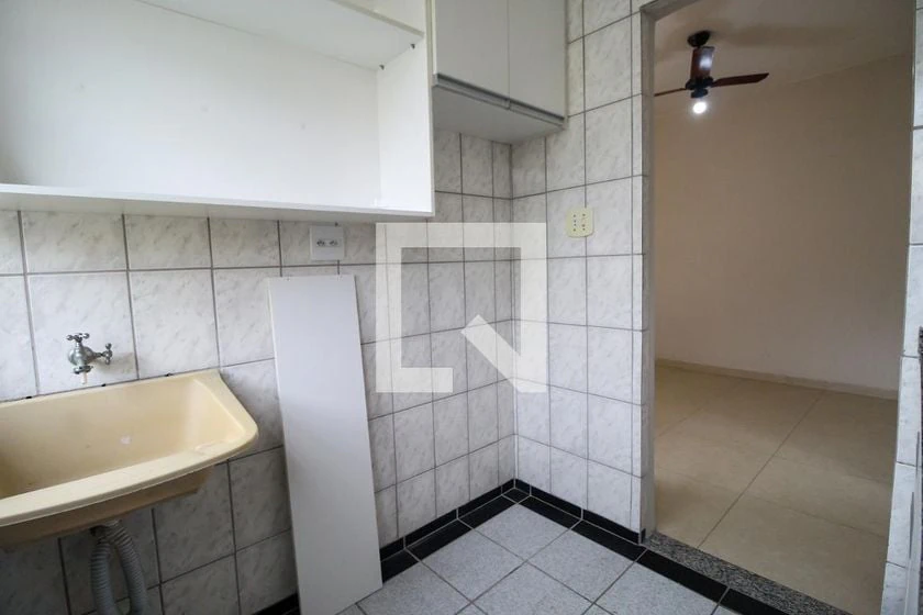 Apartamento sin amueblar de 1 dormitorio y balcón — photo 3