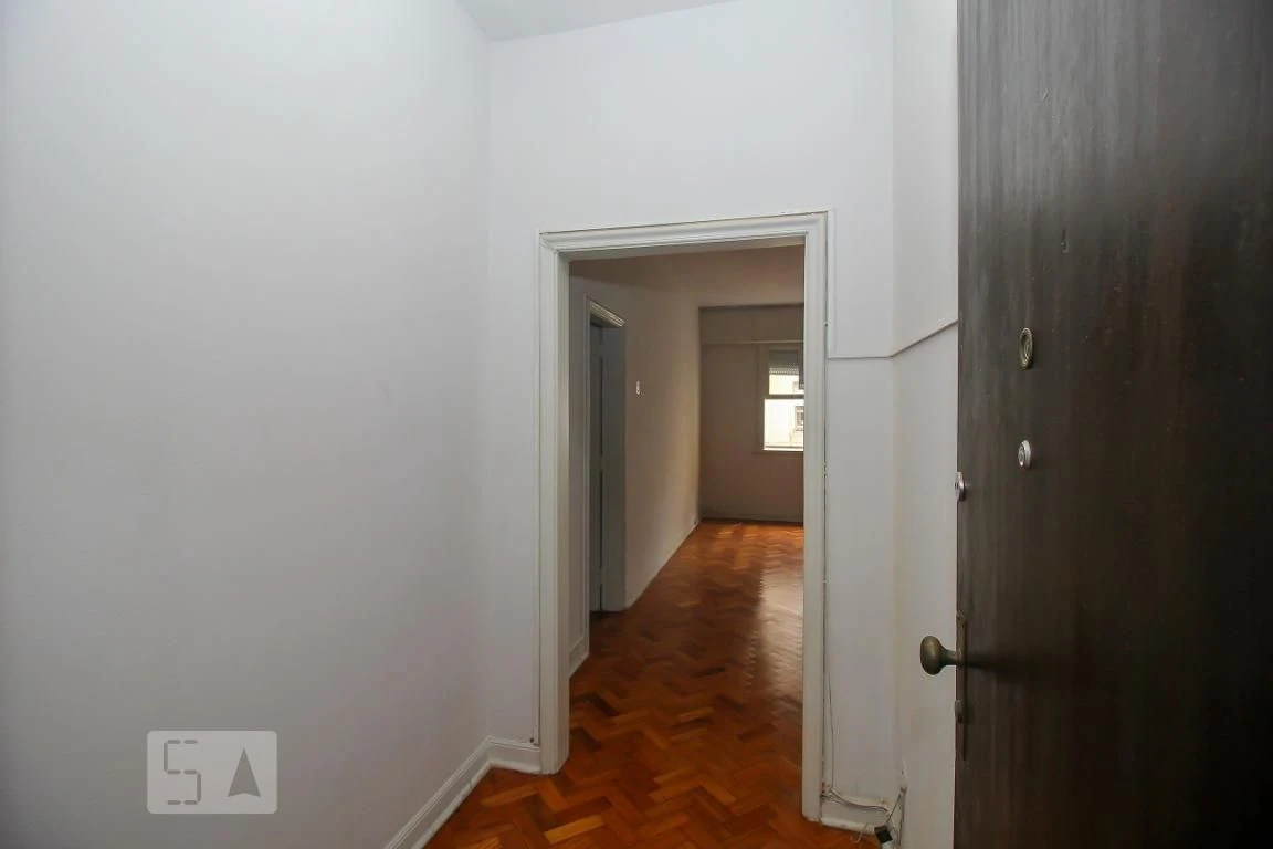 Rental apartment with 2 bedrooms and a balcony — photo 46
