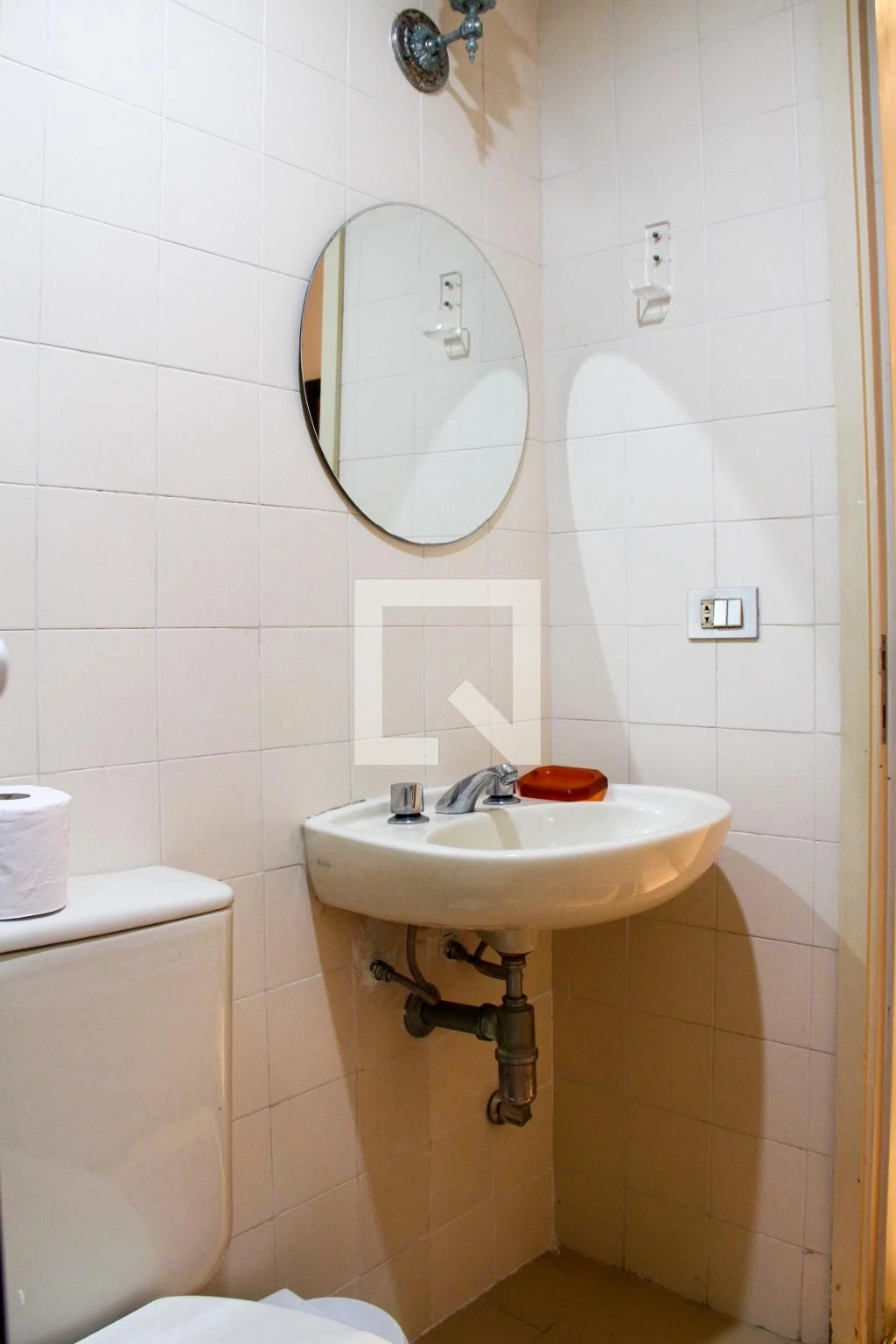 Furnished apartment, 100 m², with a water view — photo 13