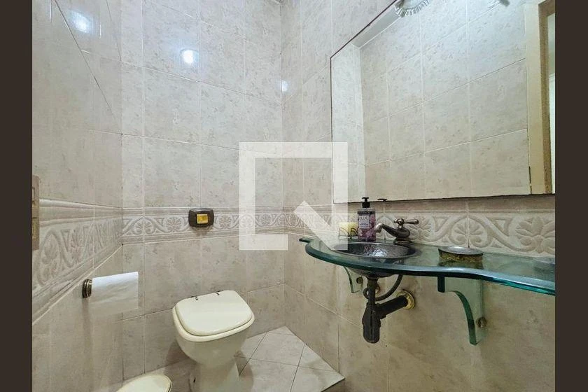 230 m² apartment with a bathtub and a home office — photo 24