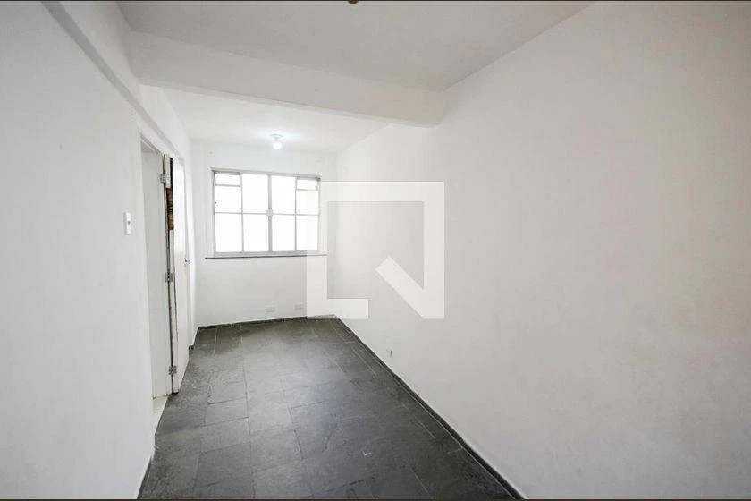 Rental house with 8 bedrooms and 8 bathrooms — photo 46