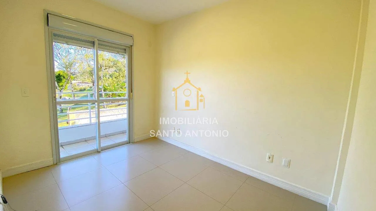 Condo house with 3 en-suite bedrooms and 4 baths, 190 m² — photo 20
