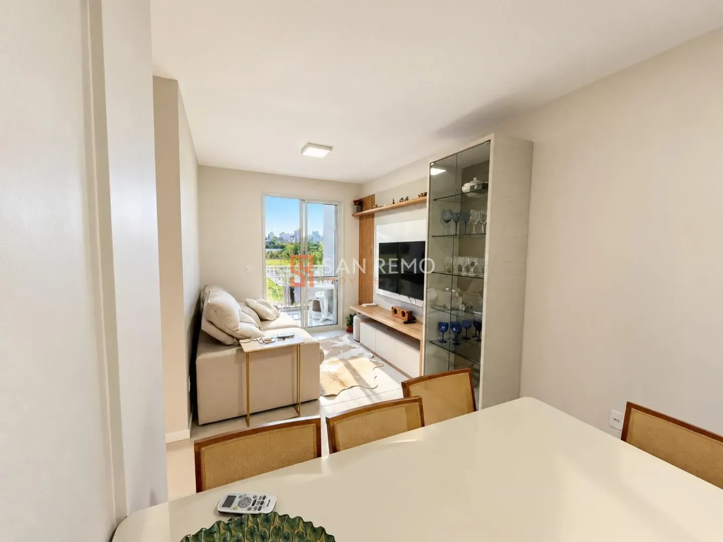 Furnished 3-bedroom apartment with 110 m² and suite — photo 7