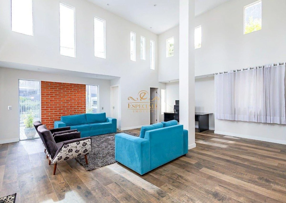 Furnished house with 9 bedrooms and a pool