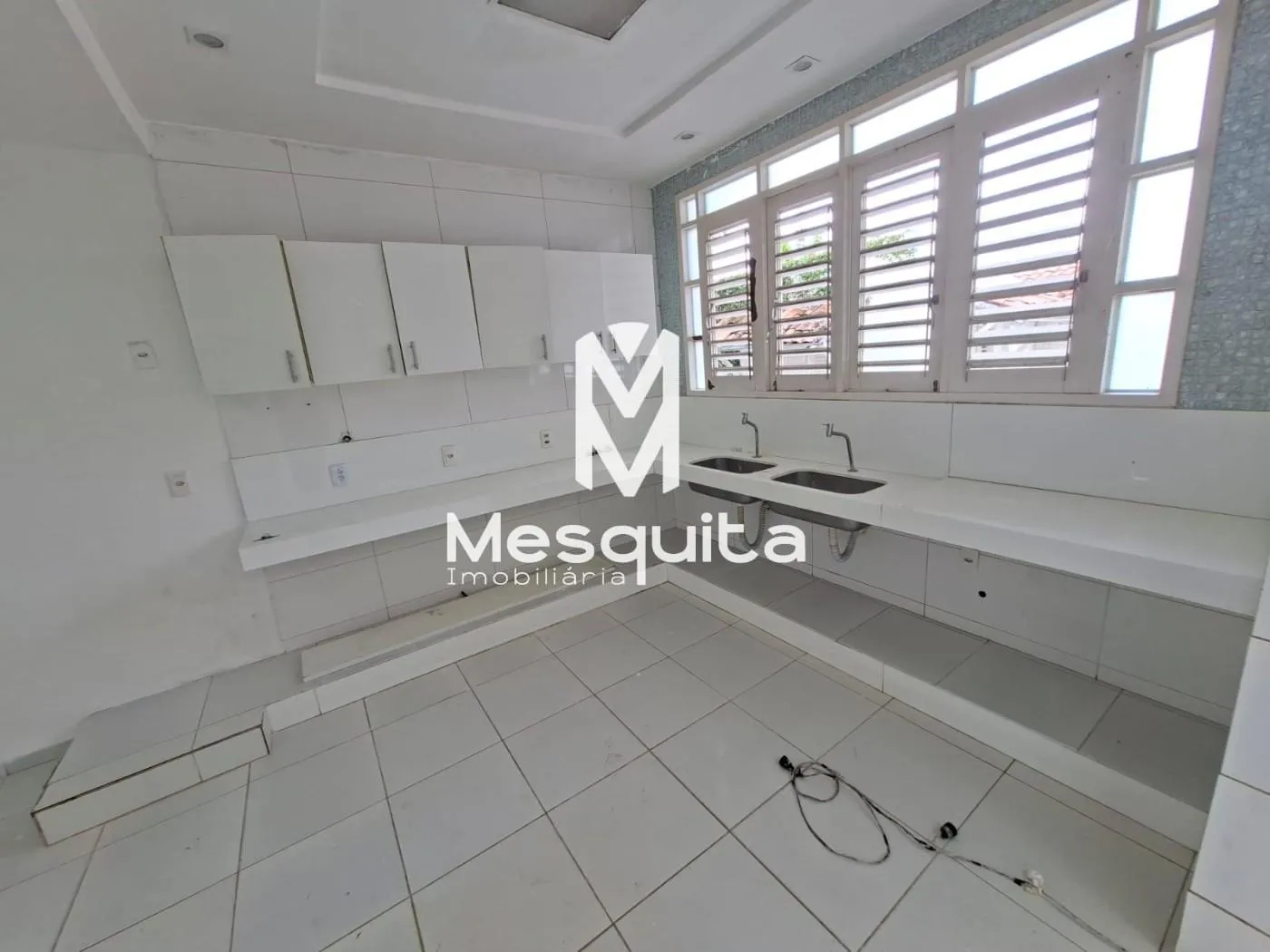 Будинок: 3 спальні, усі з власною ванною кімнатою, 360 м² — photo 8