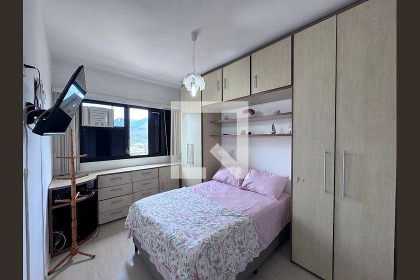 65 m² apartment with a mountain view and a washing machine — photo 14