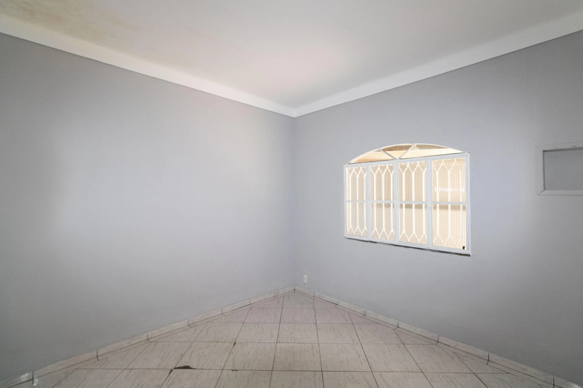 Casa sem mobília com 3 quartos e jardim privativo — photo 27
