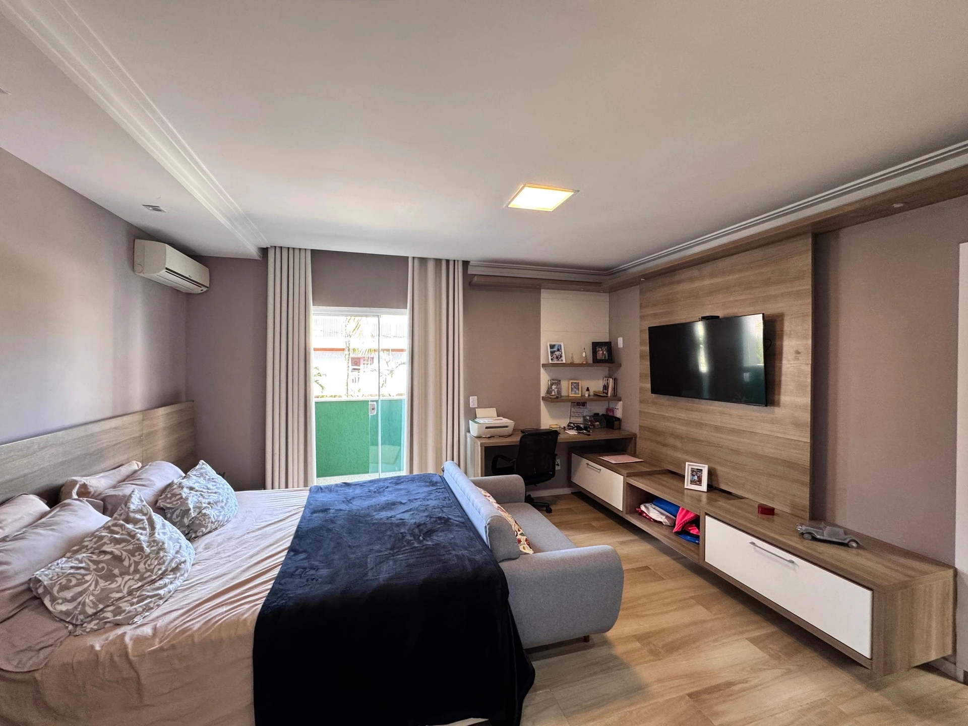 Furnished house with 4 en-suites and 6 bathrooms — photo 77