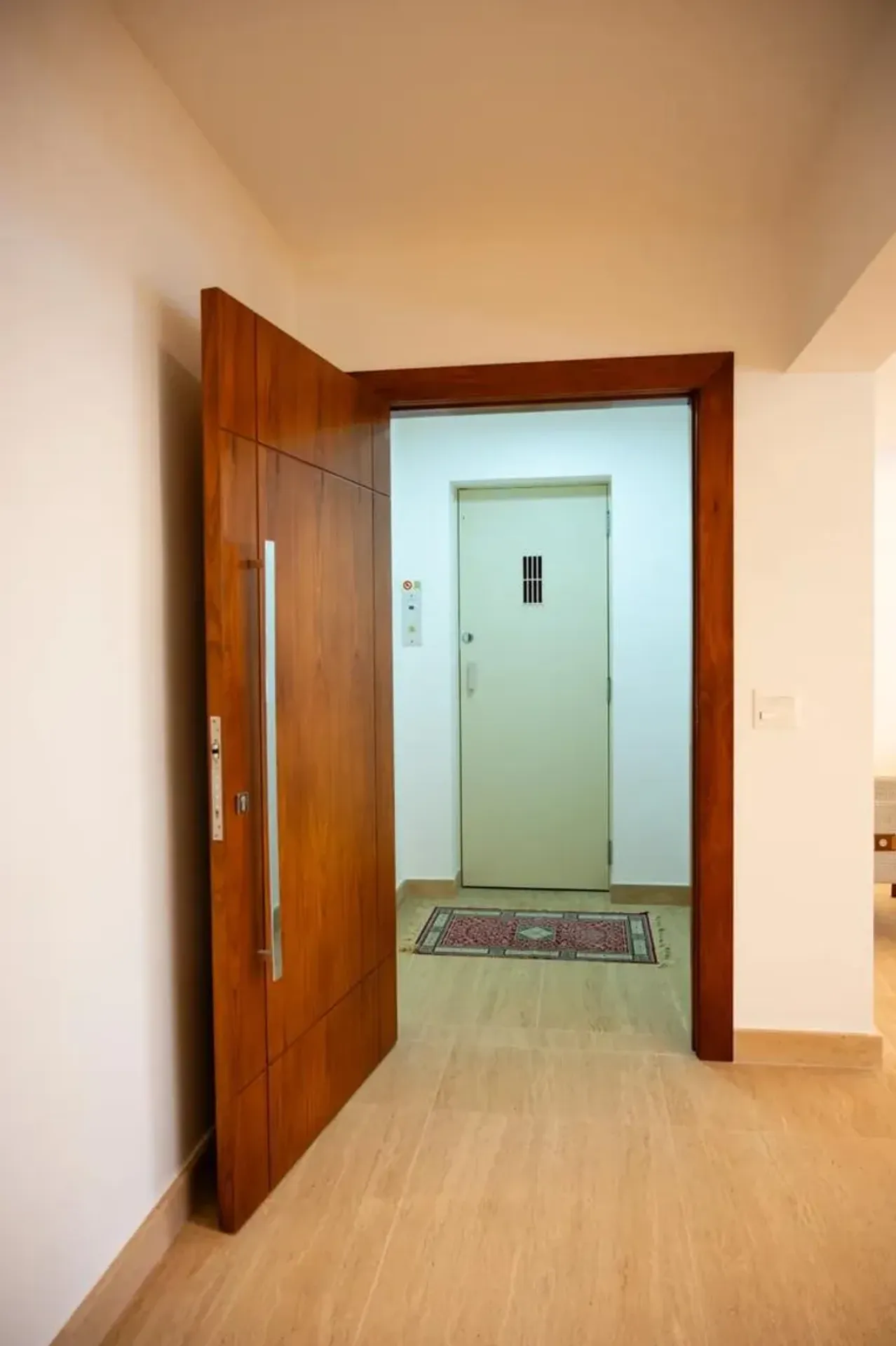 5-bedroom apartment, 1 with its own bathroom, 218 m² — photo 54