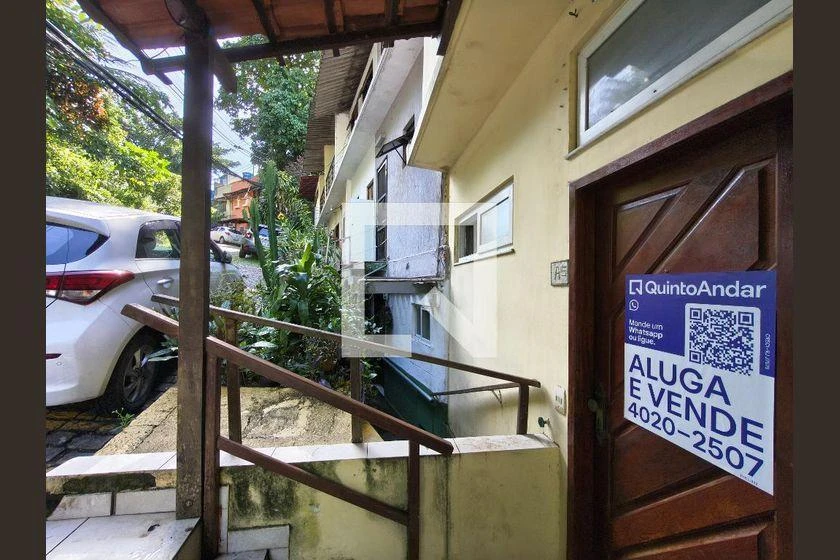 Condominium townhouse with 2 bedrooms and balcony — photo 46