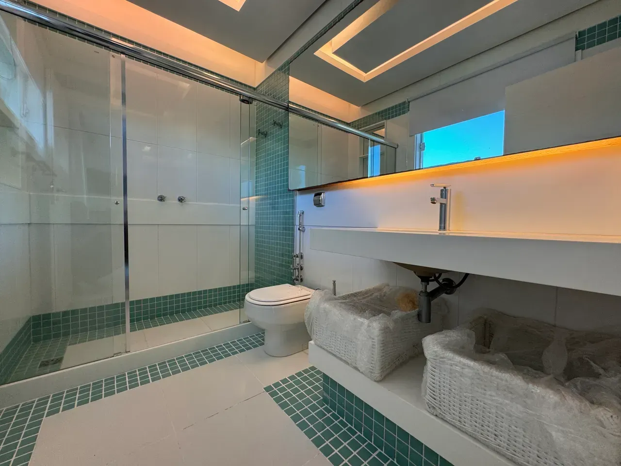 Furnished 800 m² house on the 4th floor with 8 parking spots — photo 44