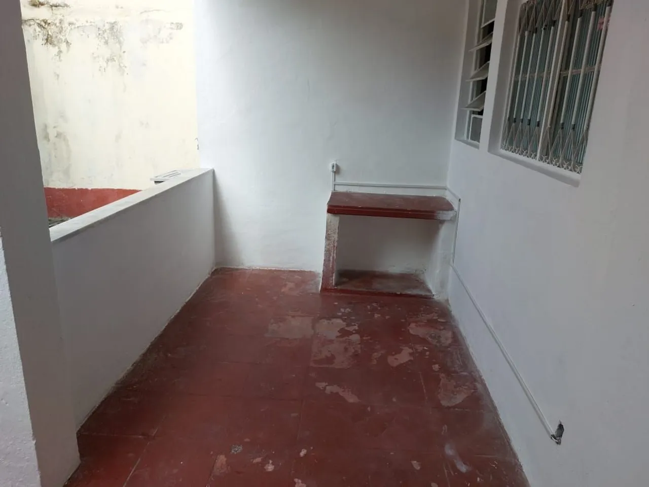 House with 2 bedrooms and air conditioning — photo 8