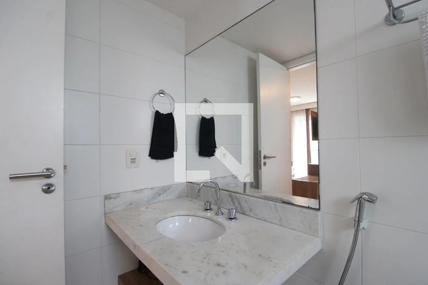Студия 40 м² с рабочим местом и видом на горы — photo 26