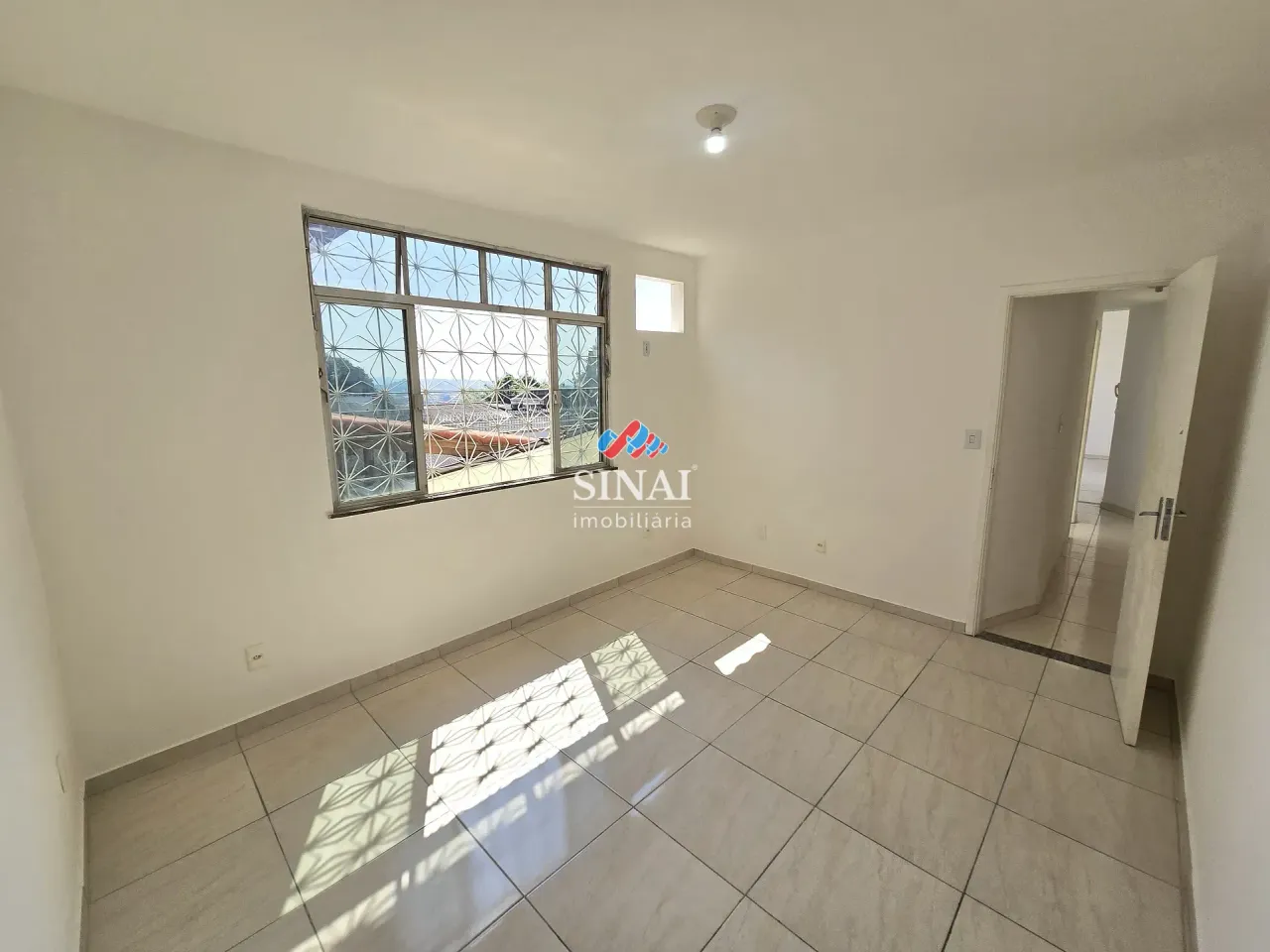 Apartamento com 2 quartos e cozinha com fogão a gás — photo 14