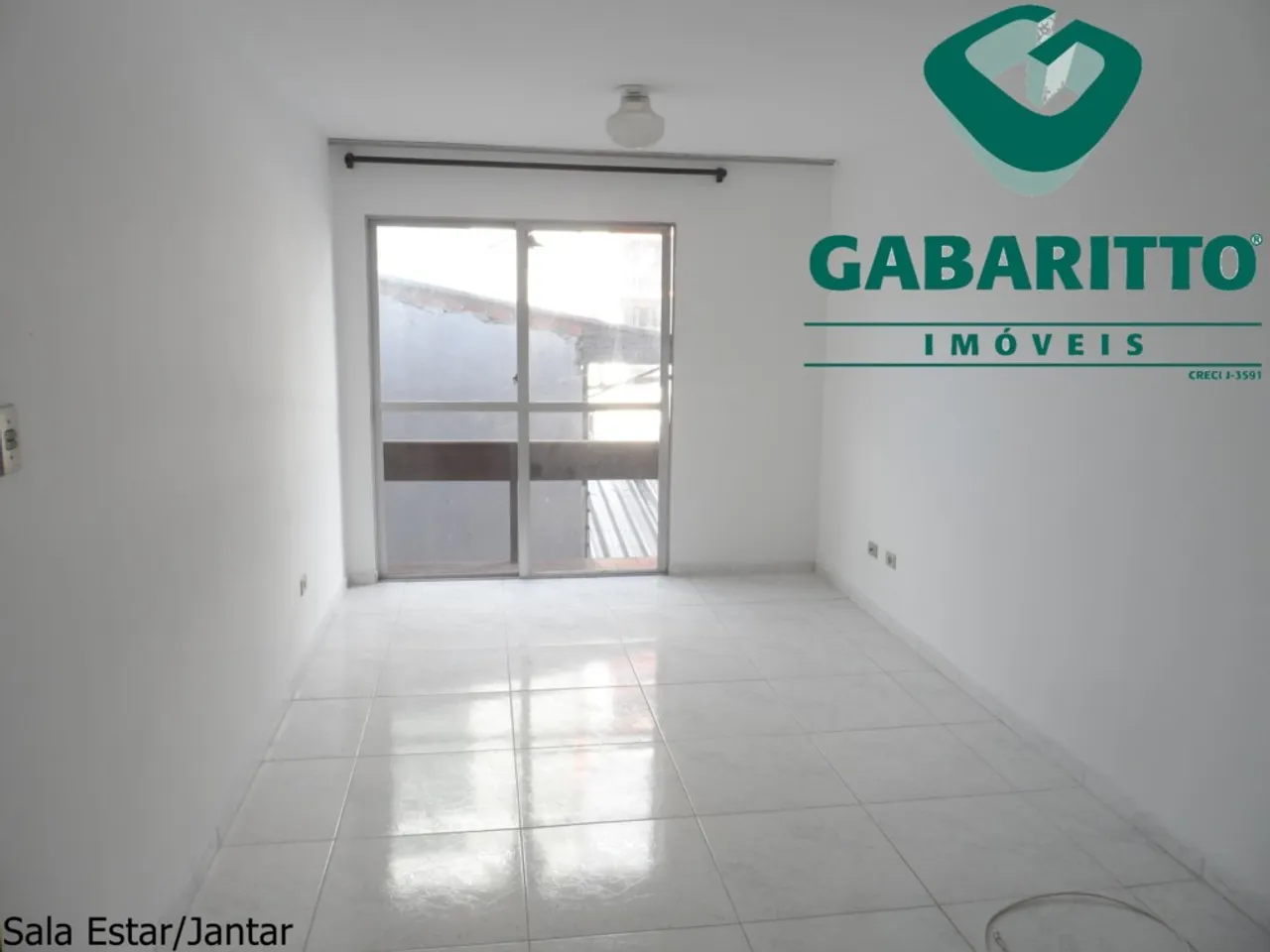 1-bedroom apartment with a balcony and 62 m² — photo 5