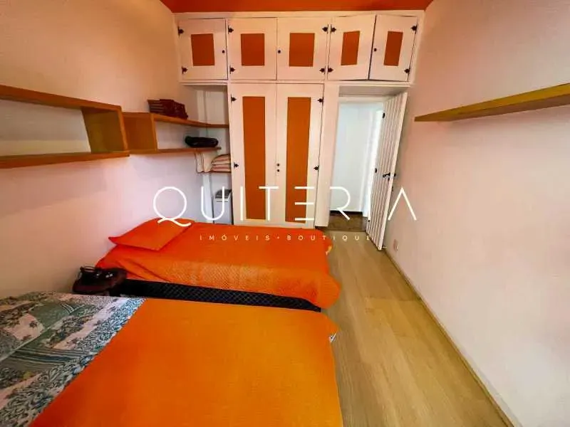 Triplex penthouse with 4 bedrooms and 4 bathrooms — photo 22