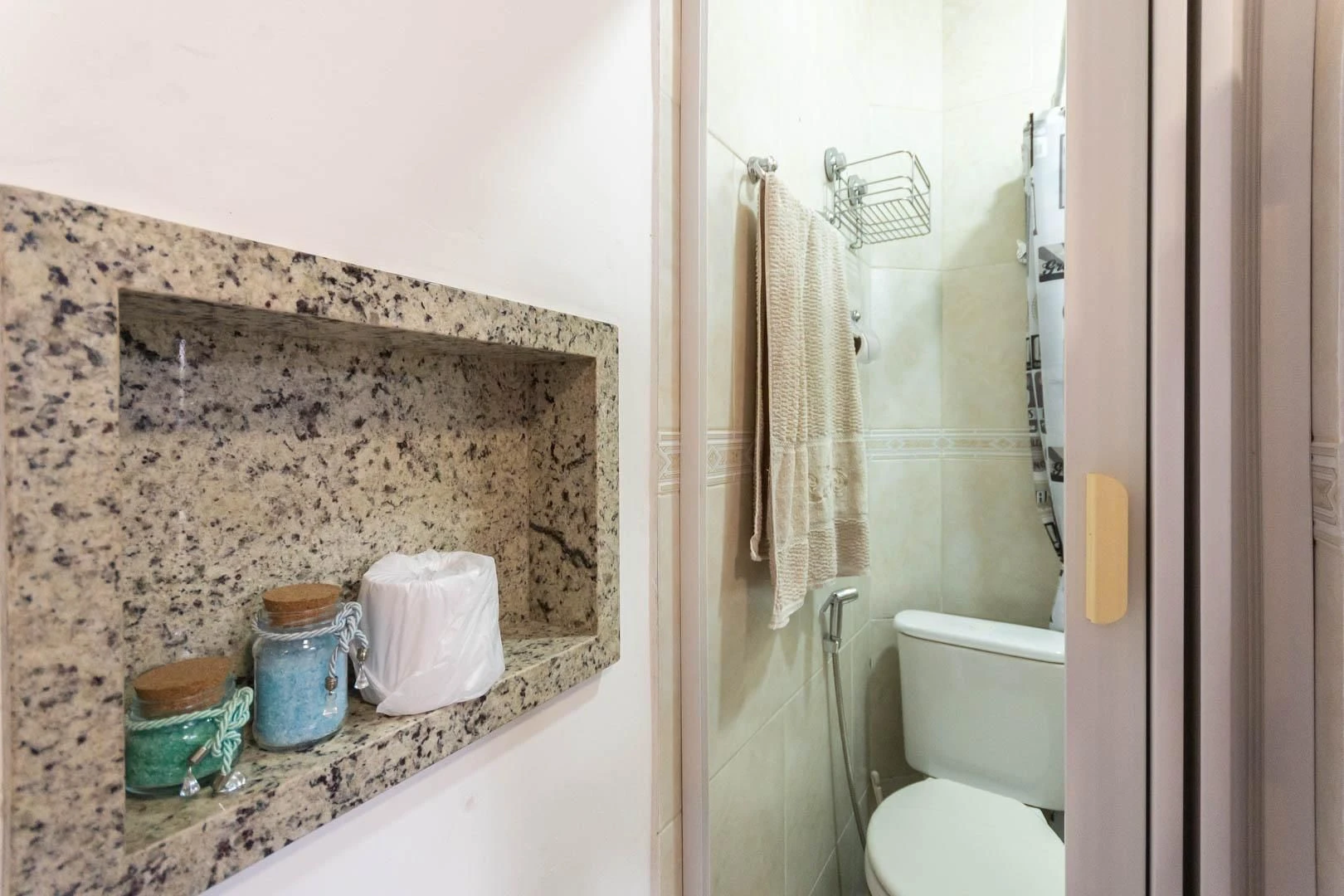 Студия 22 м² с рабочим местом и стиральной машиной — photo 29