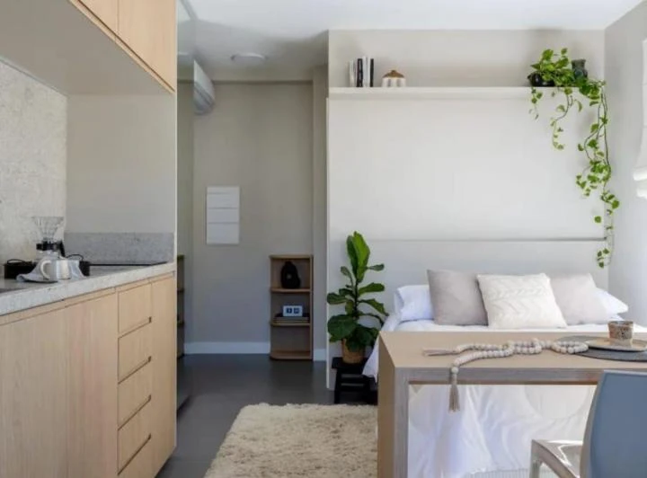 Furnished 1-bedroom apartment with balcony and 1 parking — photo 6