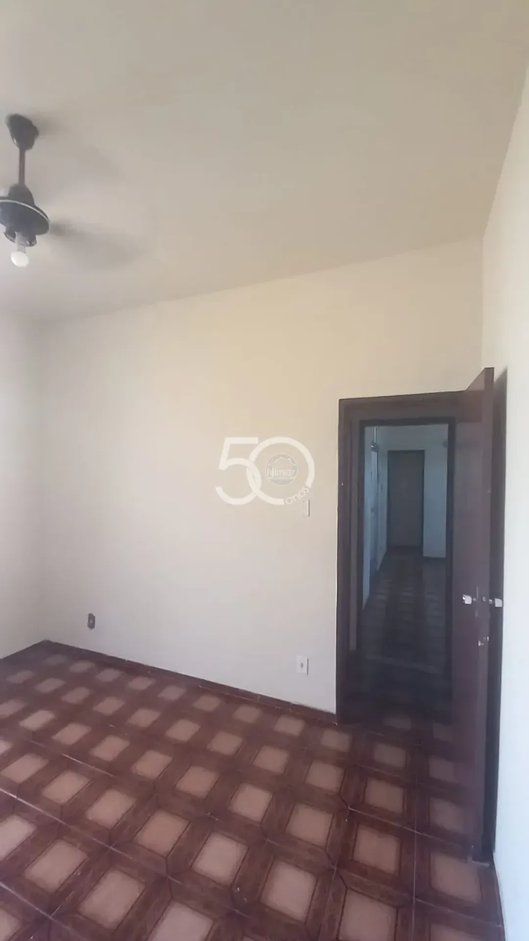 Apartamento de 3 quartos em condomínio com piscina — photo 44