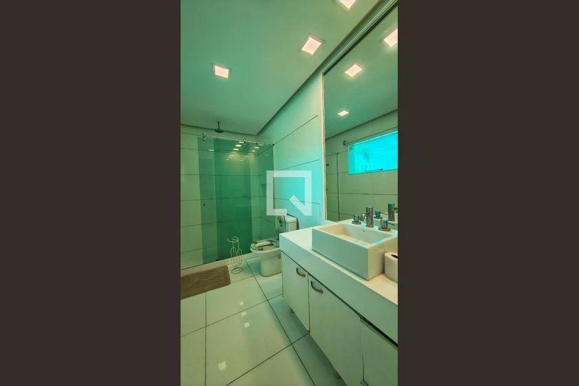 Casa em condomínio com 7 quartos e 9 banheiros — photo 32