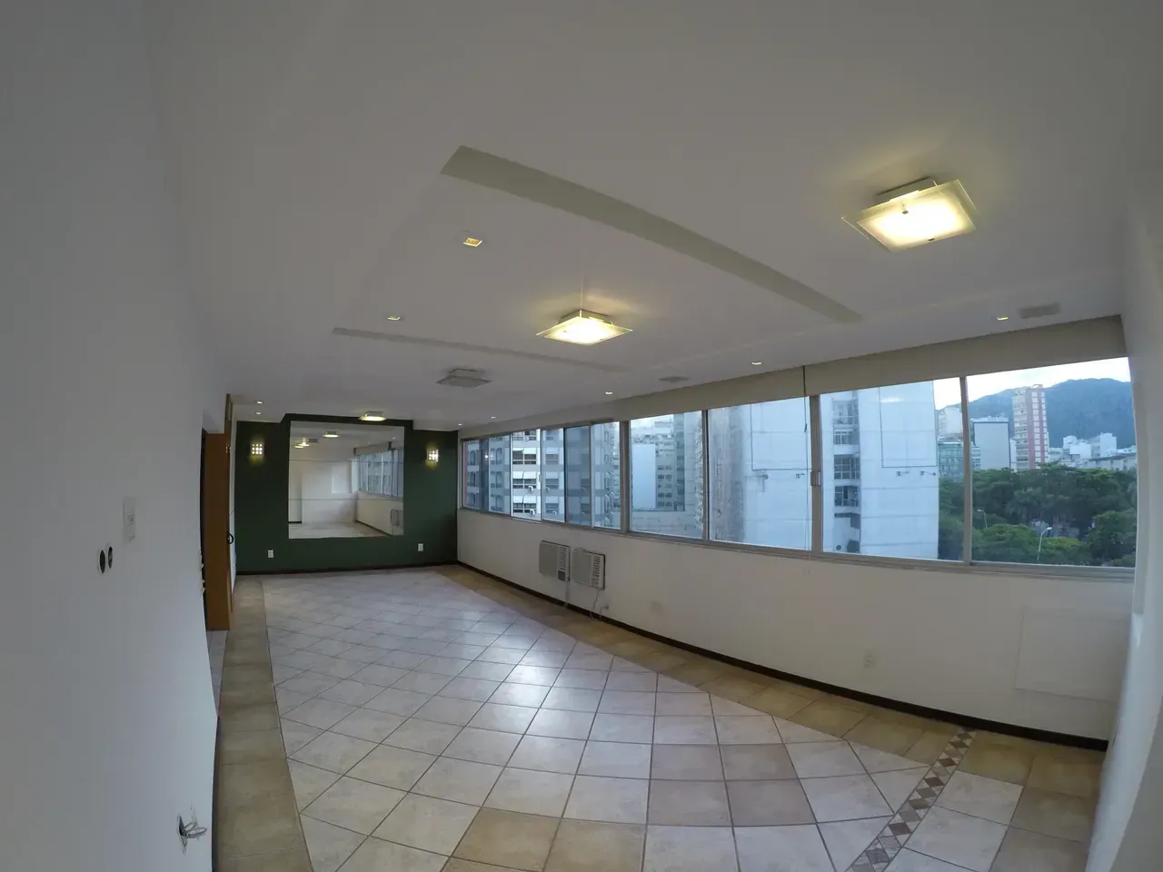 4-bedroom apartment with 141 m² and 2 parking spaces — photo 10