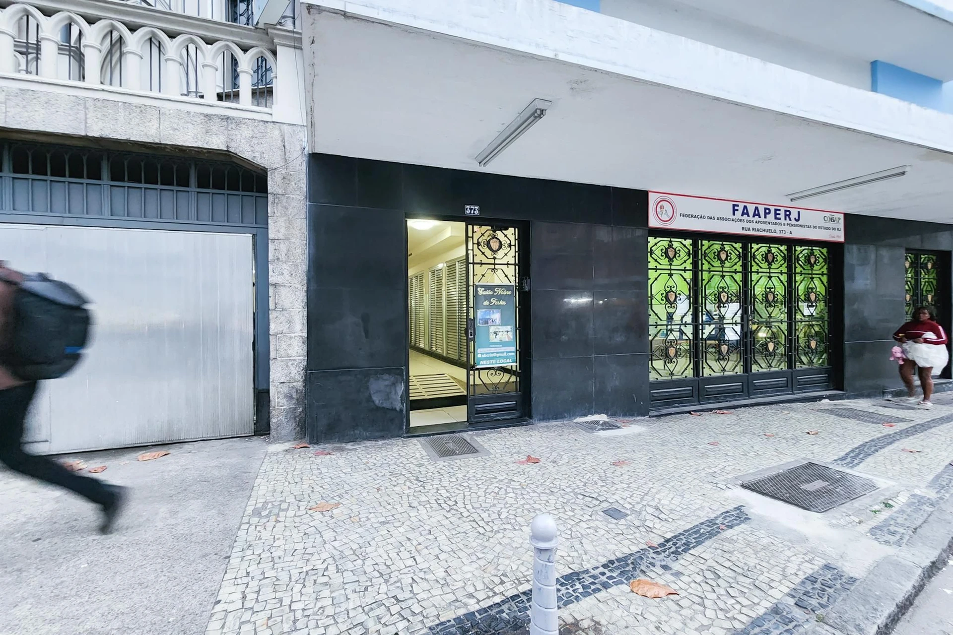 Apartamento mobiliado com 2 quartos e máquina de lavar roupa — photo 25
